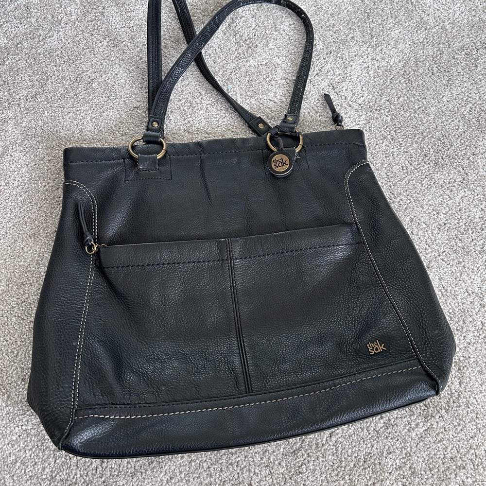 The Sak Black Leather Large Tote Shoulder Bag Slouchy Everyday Carryall Purse
